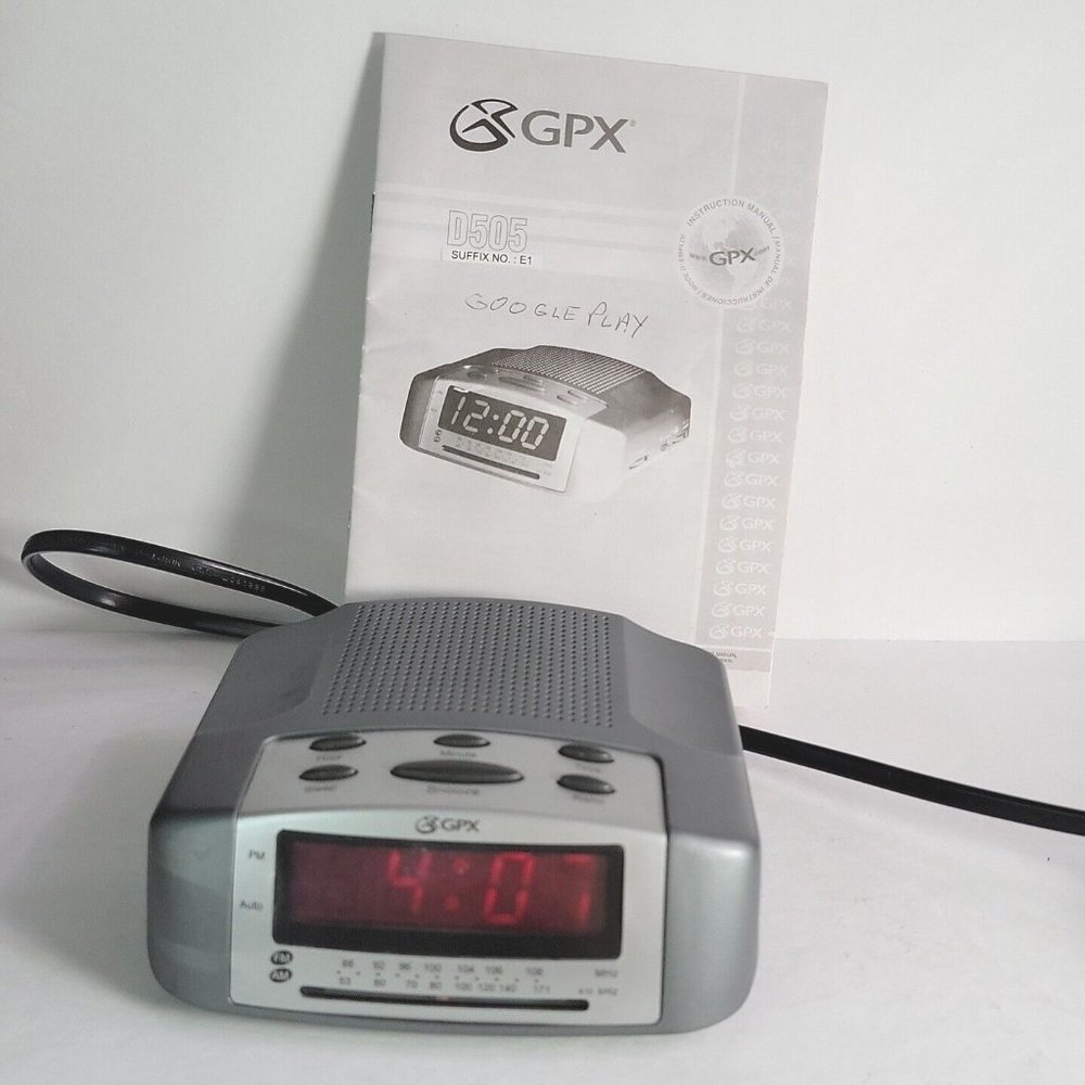 GPX AM FM Radio Alarm Clock Battery Backup Tested Sleep Snooze W/ Manual Clean